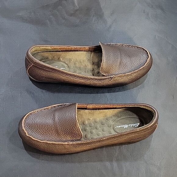 BRAND NEW EDDIE BOWER WOMEN"S ROUND TOE SLIP-ON LEATHER FLAT - Picture 12 of 14